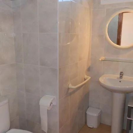 Holiday home Casa Cerca Del Mar Con Piscina Privada, Wifi Gratis, Aire Opcional, Admite Mascotas Y Playa Perros - Es-184-4 *